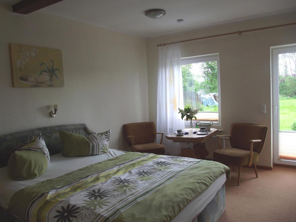 Pension Lindenhof Kachlin Rom bilde
